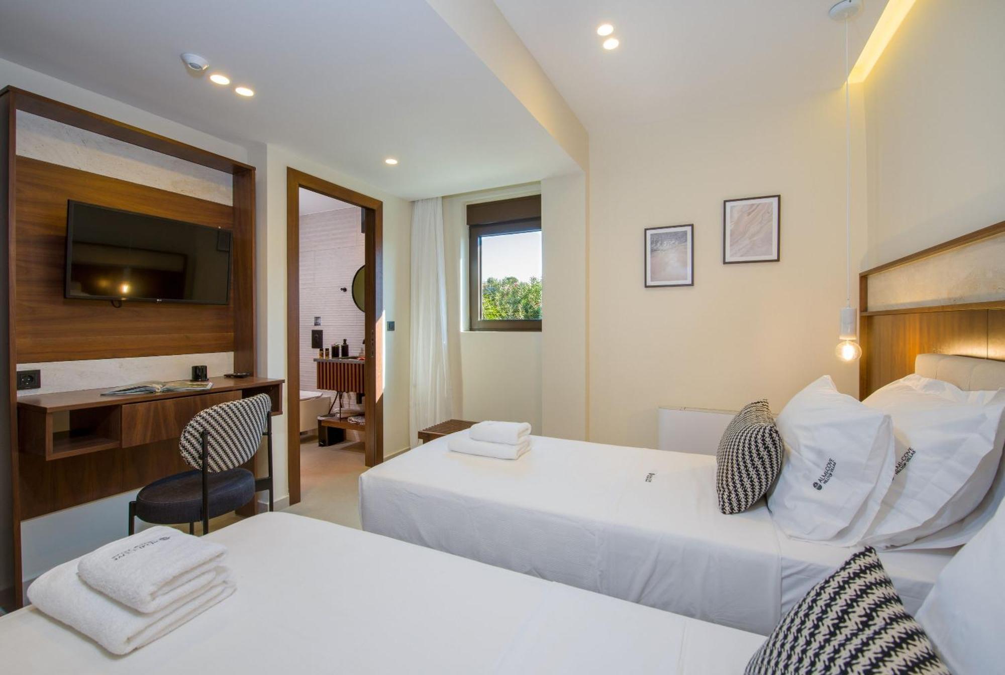 Almi-Cove Hilltop Villas 알미리다 외부 사진